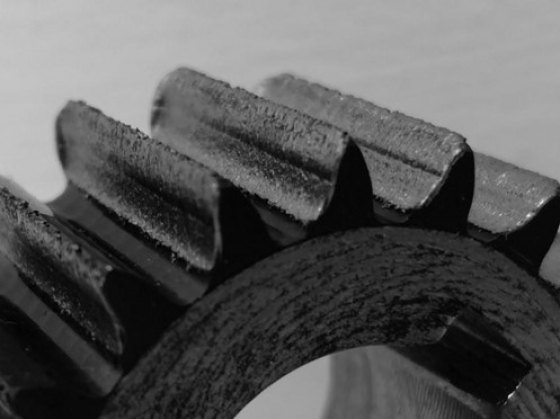 average wear depth and profile changes on gears